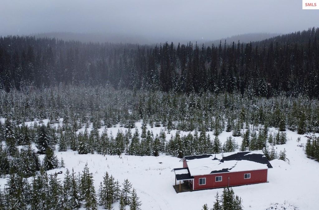 355 Upper Ford Cut Off Road, Yaak, MT 59935 photo 9