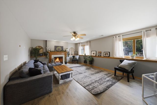 2665 Daniel Lewis Drive, New Lenox, IL 60451