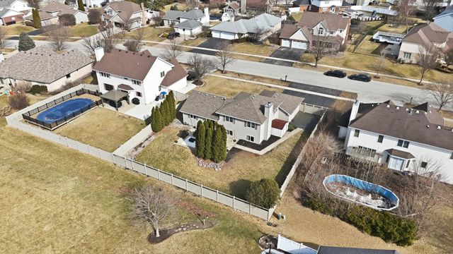 2665 Daniel Lewis Drive, New Lenox, IL 60451