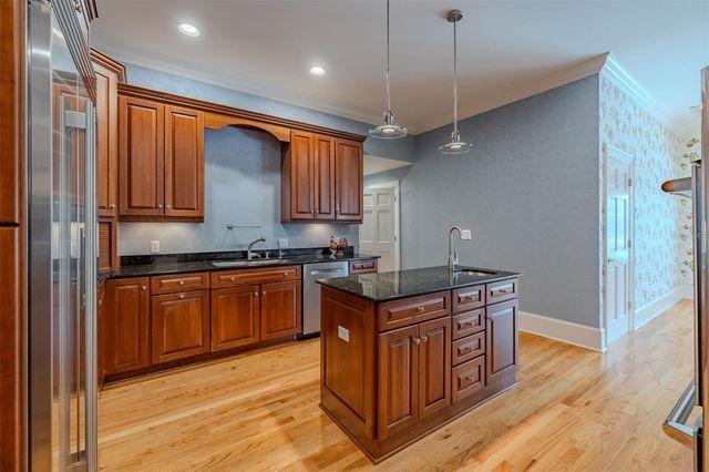 1816 S DOVER ROAD, Dover, FL 33527