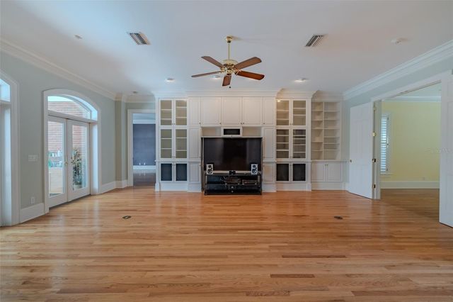 1816 S DOVER ROAD, Dover, FL 33527