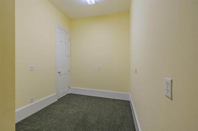 1816 S DOVER ROAD, Dover, FL 33527