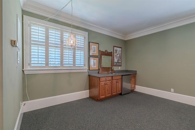 1816 S DOVER ROAD, Dover, FL 33527