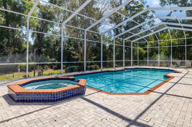 1816 S DOVER ROAD, Dover, FL 33527