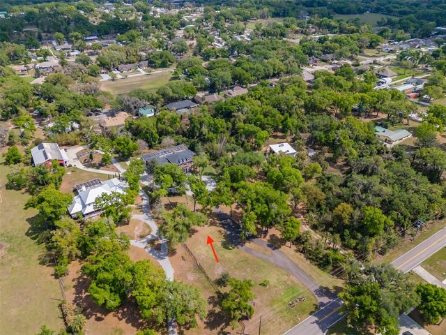 1816 S DOVER ROAD, Dover, FL 33527