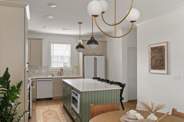 504 Edwin St Unit 38, Nashville, TN 37207