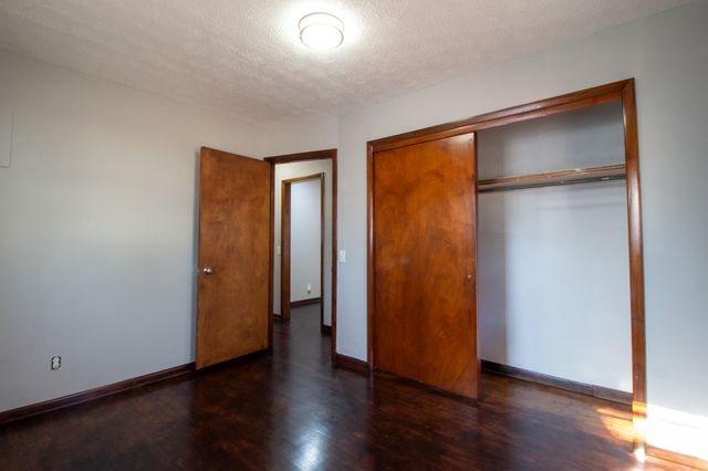 1107 S Weaver Avenue, Springfield, MO 65807