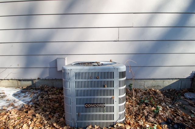 1107 S Weaver Avenue, Springfield, MO 65807