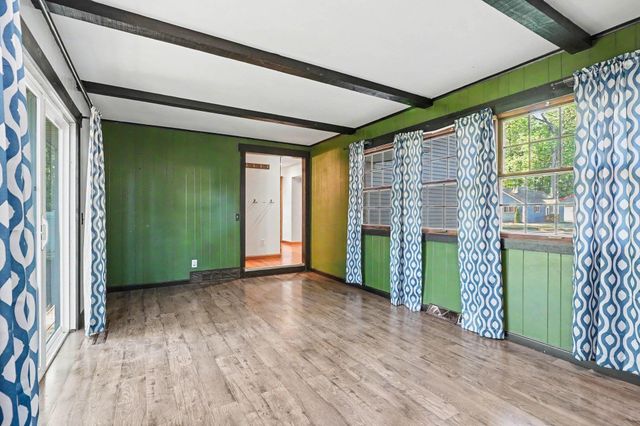 3035 Crestwood Court, Bay City, MI 48706