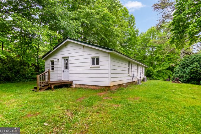 11 Whisper Lane, Ellijay, GA 30536