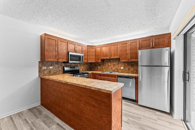 108 1st Terrace, Palm Beach Gardens, FL 33418