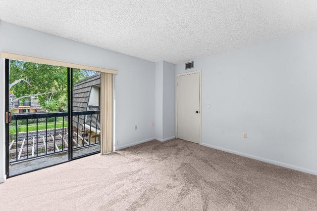 108 1st Terrace, Palm Beach Gardens, FL 33418