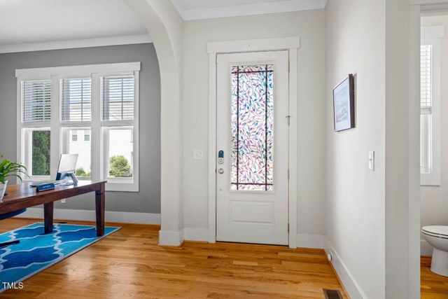 700 Tobacco Farm Way, Chapel Hill, NC 27516