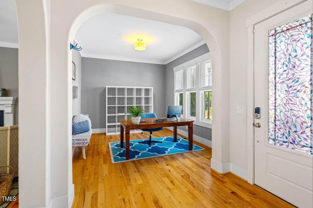 700 Tobacco Farm Way, Chapel Hill, NC 27516