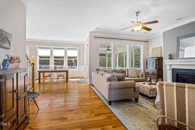 700 Tobacco Farm Way, Chapel Hill, NC 27516