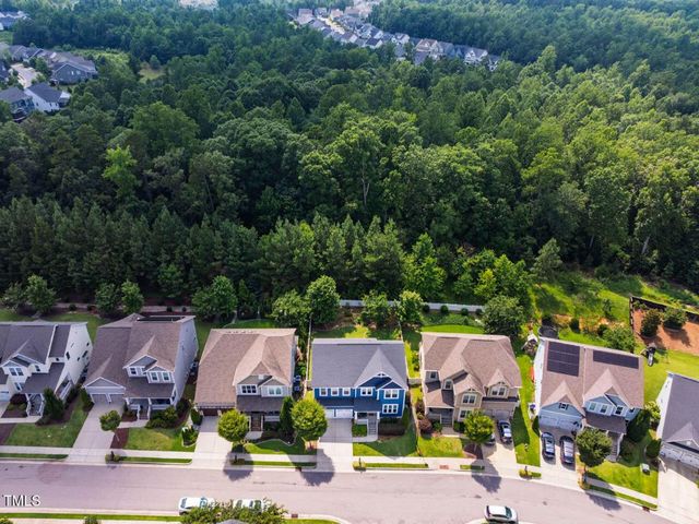 700 Tobacco Farm Way, Chapel Hill, NC 27516