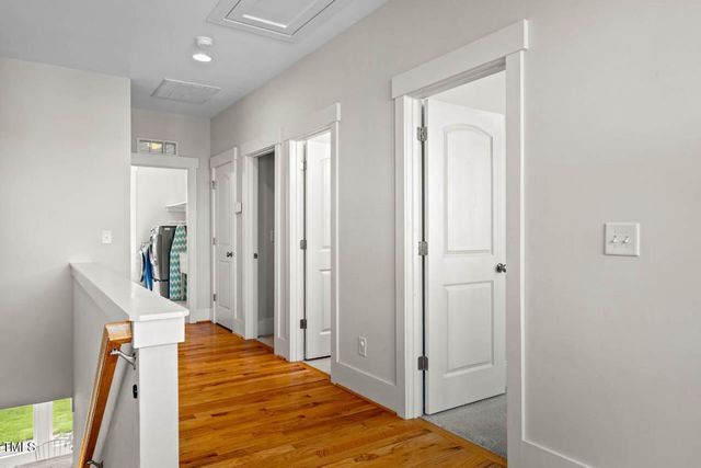 700 Tobacco Farm Way, Chapel Hill, NC 27516