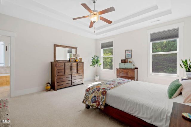 700 Tobacco Farm Way, Chapel Hill, NC 27516