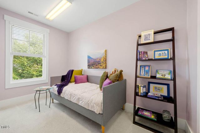 700 Tobacco Farm Way, Chapel Hill, NC 27516