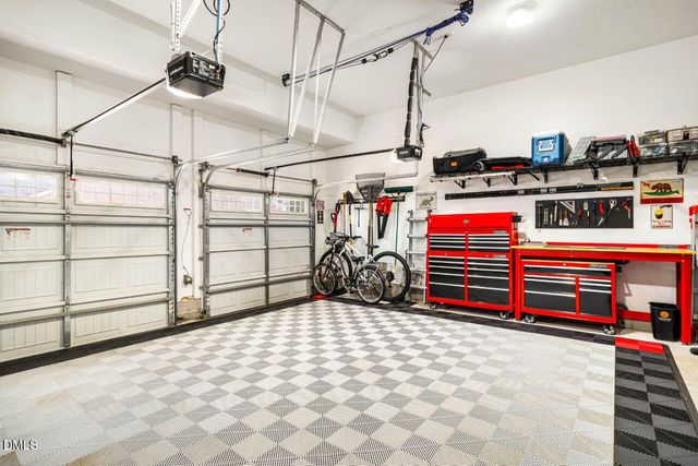 700 Tobacco Farm Way, Chapel Hill, NC 27516