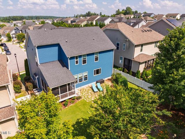 700 Tobacco Farm Way, Chapel Hill, NC 27516