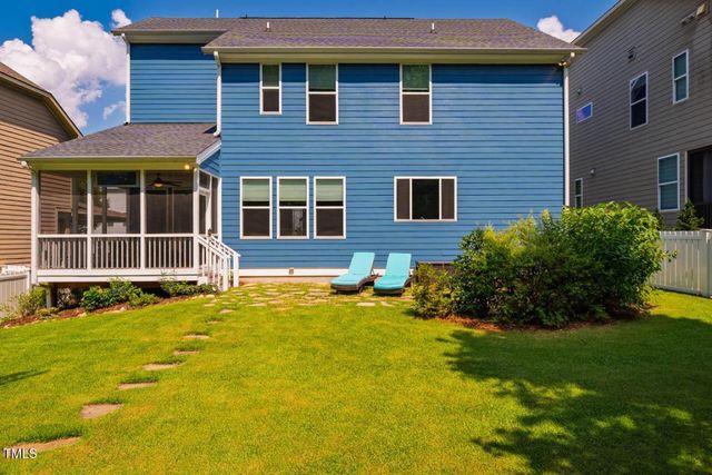 700 Tobacco Farm Way, Chapel Hill, NC 27516