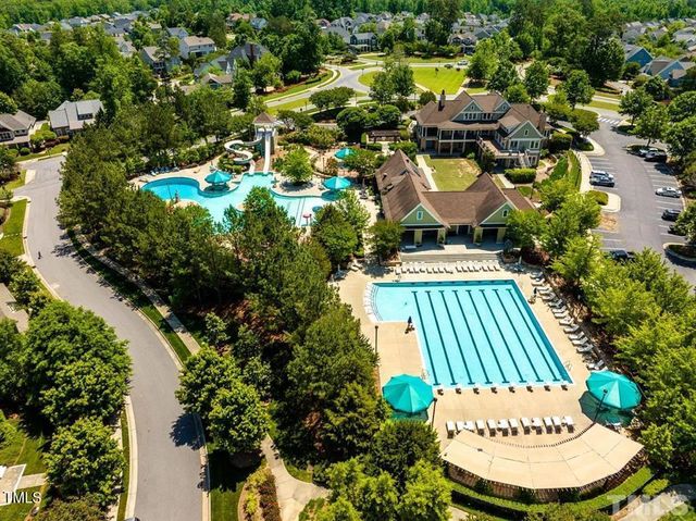 700 Tobacco Farm Way, Chapel Hill, NC 27516