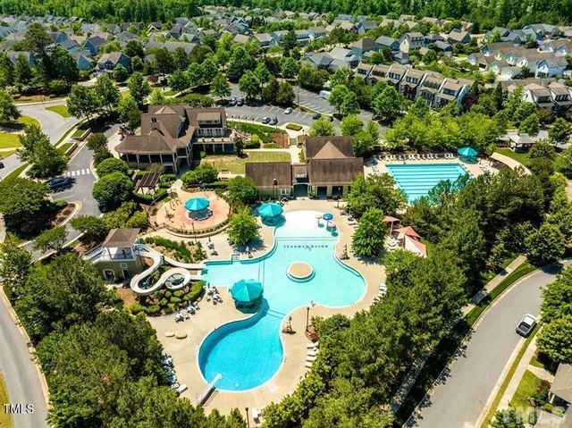 700 Tobacco Farm Way, Chapel Hill, NC 27516