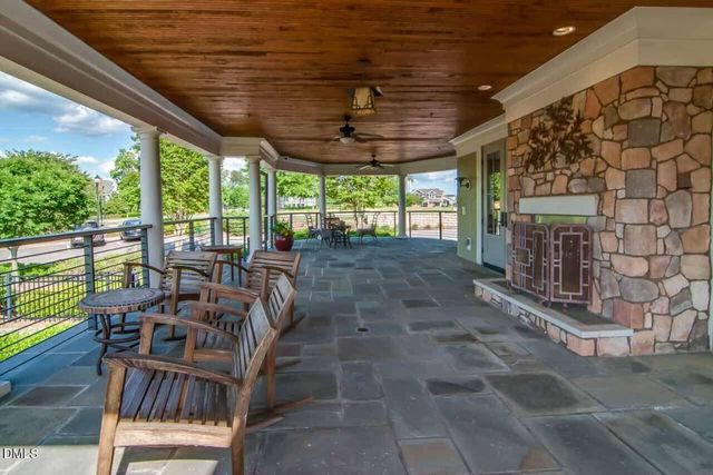 700 Tobacco Farm Way, Chapel Hill, NC 27516