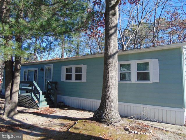 28 SKYLINE DR, Sicklerville, NJ 08081