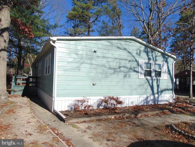 28 SKYLINE DR, Sicklerville, NJ 08081