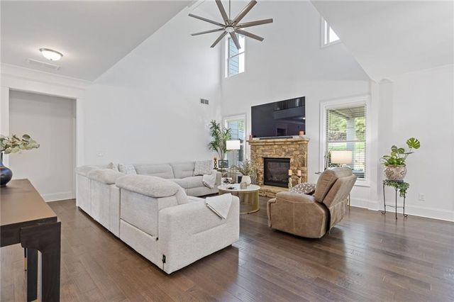 4867 Hunters Grove Way, Sugar Hill, GA 30518