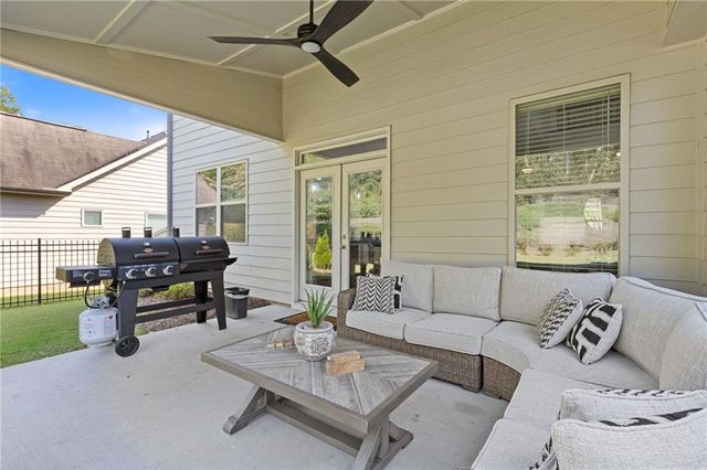 4867 Hunters Grove Way, Sugar Hill, GA 30518