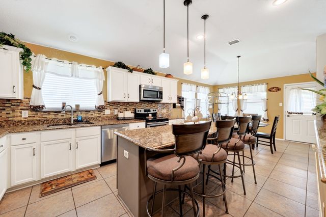 511 Chestnut Trail, Forney, TX 75126