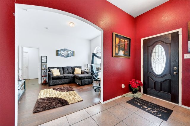 511 Chestnut Trail, Forney, TX 75126
