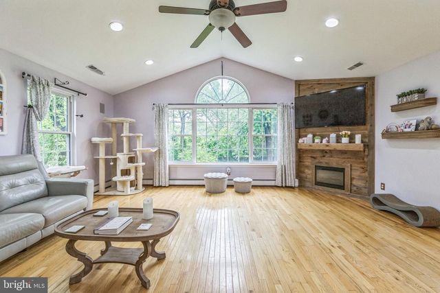 449 PRINCETON AVE, Cherry Hill, NJ 08002