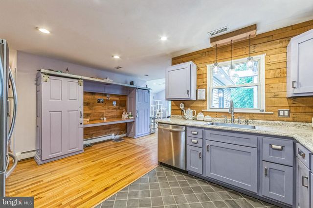 449 PRINCETON AVE, Cherry Hill, NJ 08002