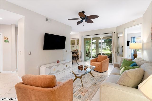 4680 Hawks Nest WAY D-103, Naples, FL 34114