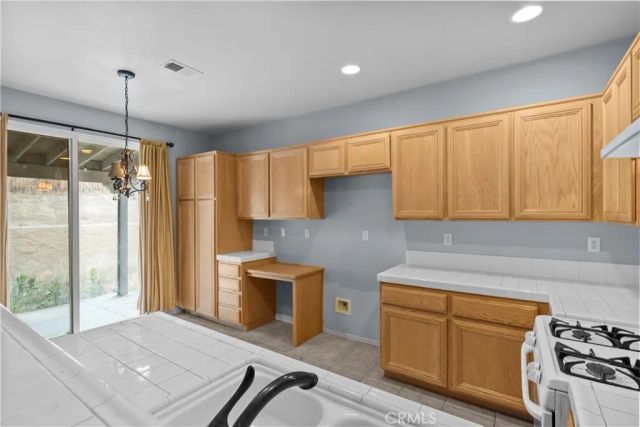 14877 Totem Pole, Victorville, CA 92394