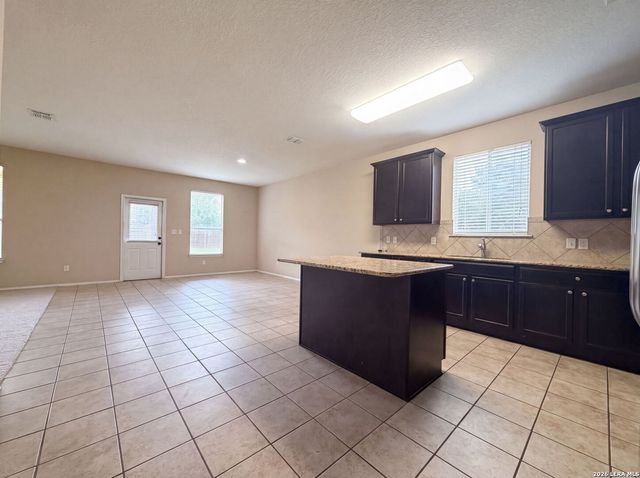 679 TRINITY MDW, San Antonio, TX 78260