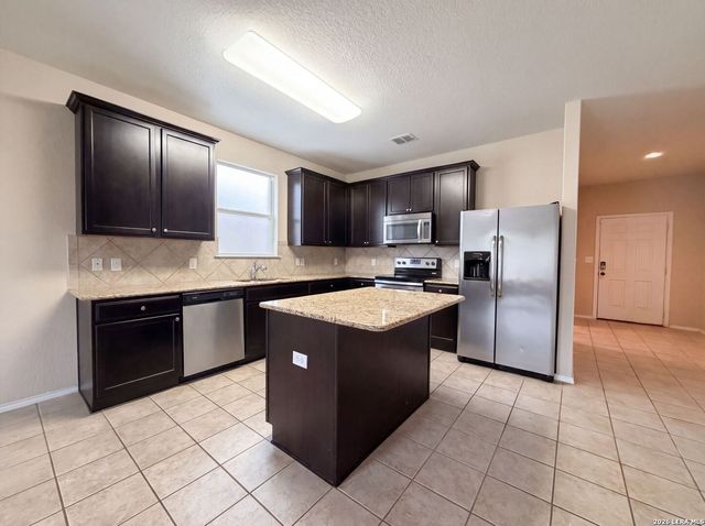 679 TRINITY MDW, San Antonio, TX 78260