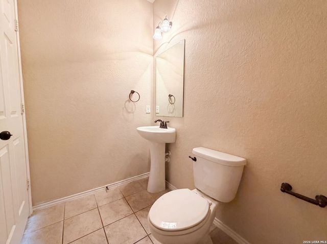 679 TRINITY MDW, San Antonio, TX 78260