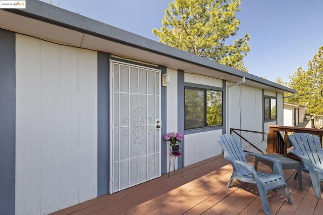 22690 Prospect Heights 20, Groveland, CA 95321