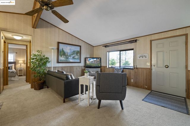 22690 Prospect Heights 20, Groveland, CA 95321