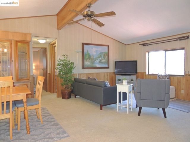 22690 Prospect Heights 20, Groveland, CA 95321