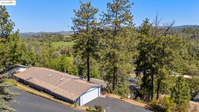 22690 Prospect Heights 20, Groveland, CA 95321