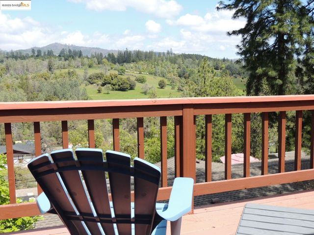 22690 Prospect Heights 20, Groveland, CA 95321