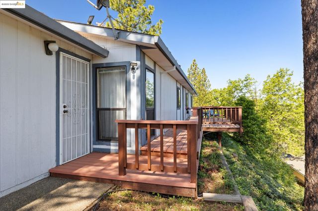 22690 Prospect Heights 20, Groveland, CA 95321