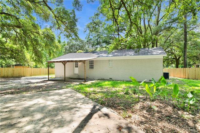 11049 Athena Lane, Irvington, AL 36544