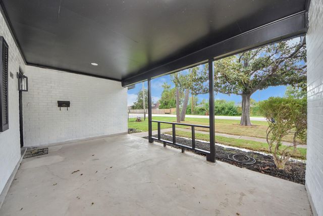 1101 Flint Street, Houston, TX 77029